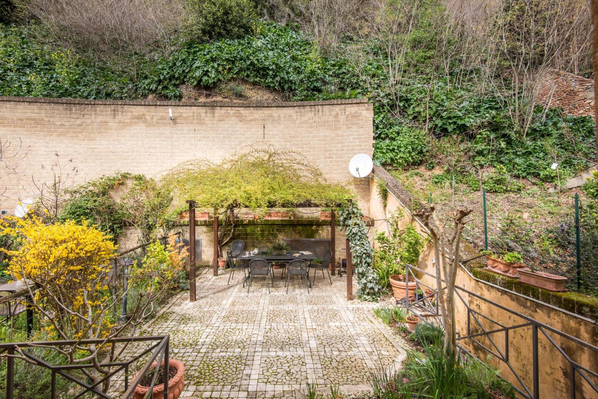 Вілла Secret Garden Сієна Екстер'єр фото