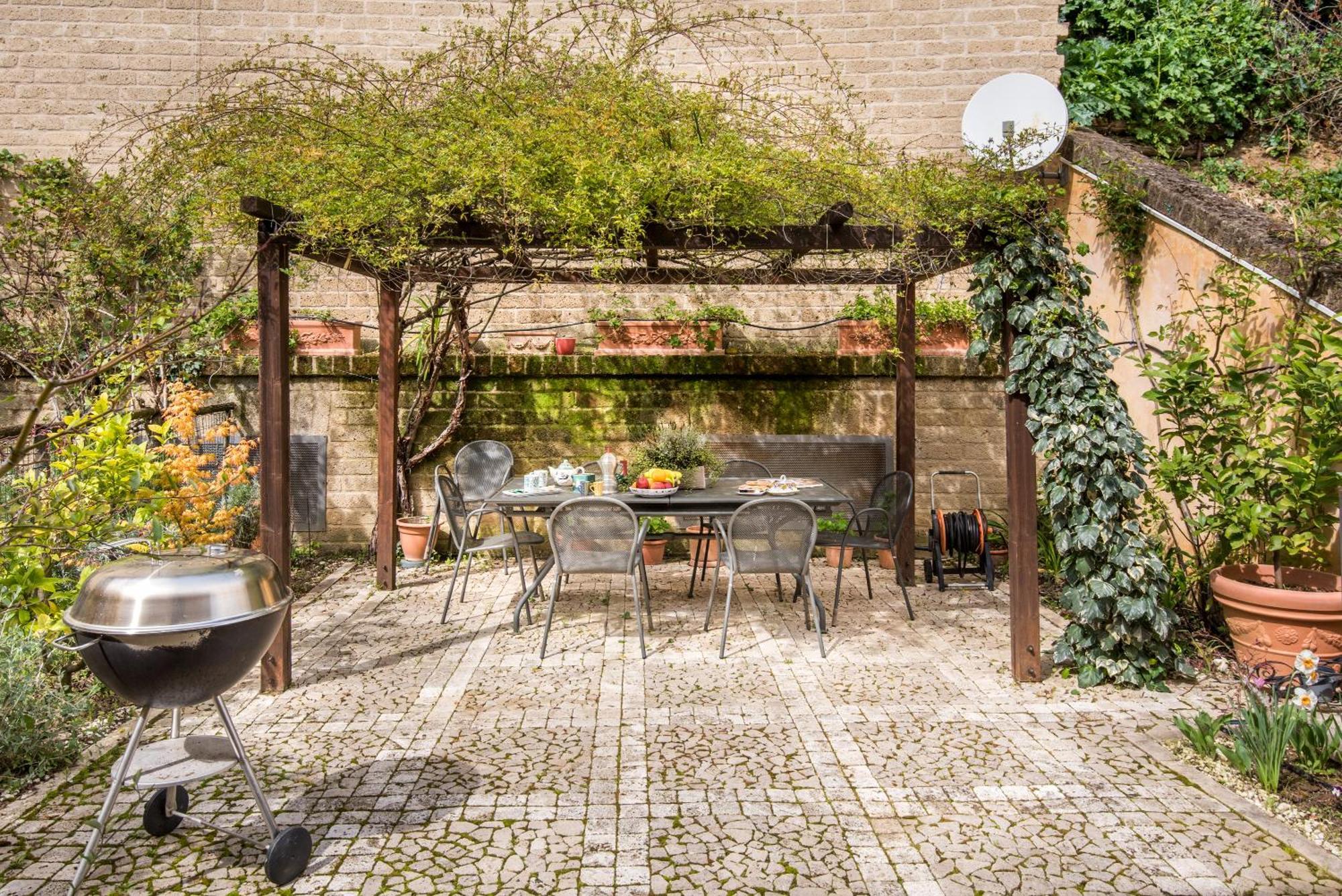 Вілла Secret Garden Сієна Екстер'єр фото